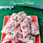 Easy Peppermint Bark, Christmas recips, easy Christmas recipes, Christmas candy recipe