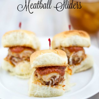 Crock Pot Meatballs Recipe via flouronmyface.com