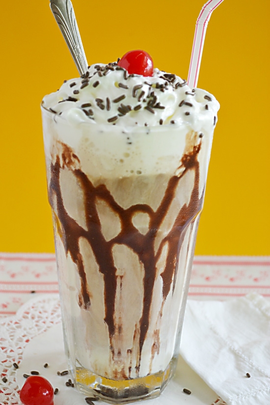 Chocolate Coffee Milkshake (Mocha Milkshake) - Slow The Cook Down