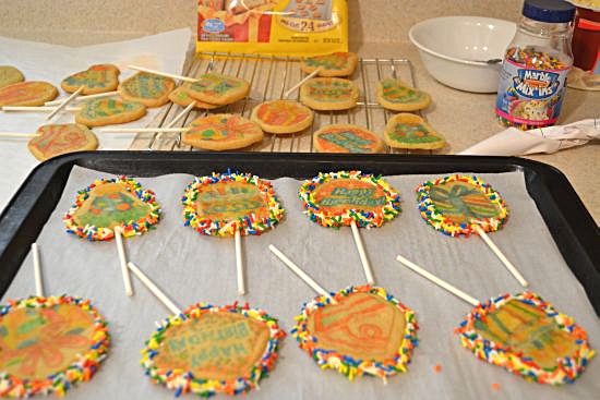  Nestle Birthday Cookie Pops decorated