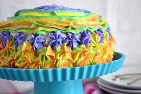 Rainbow Frosting, Rainbow Cake, Poke Cake, Jello Recipes