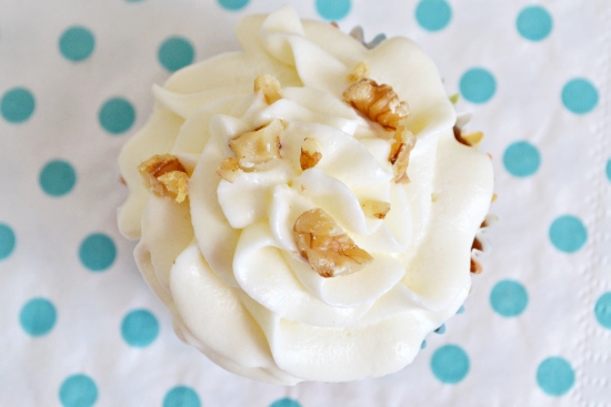 cream cheese frosting, carrot cake cupcakes