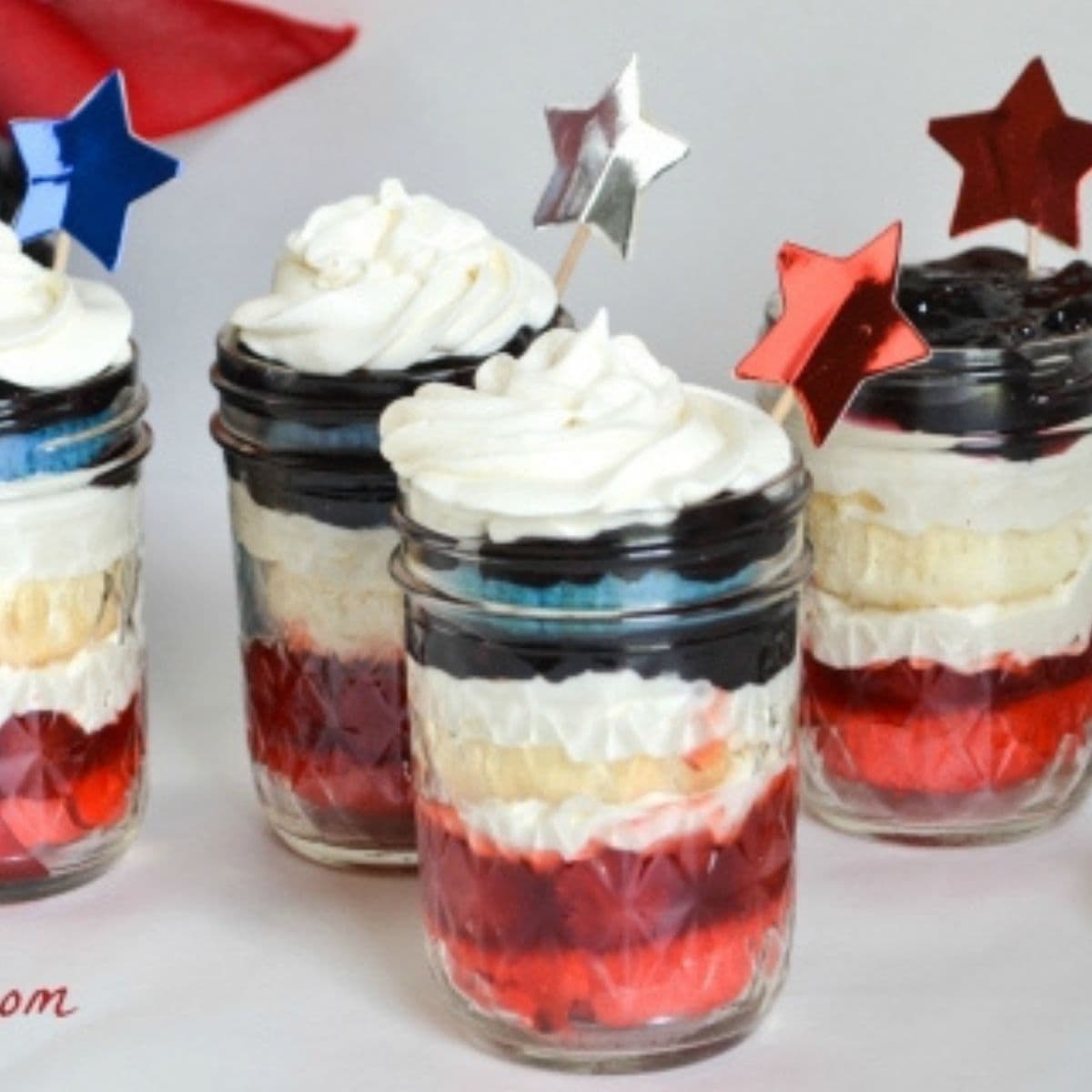 4th of July Berrylicious Cupcakes in a Jar