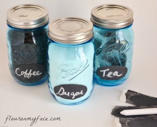 easy chalk labels, diy chalkboard labels, canning jar labels, Ball heritage Blue Canning Jars, organise pantry