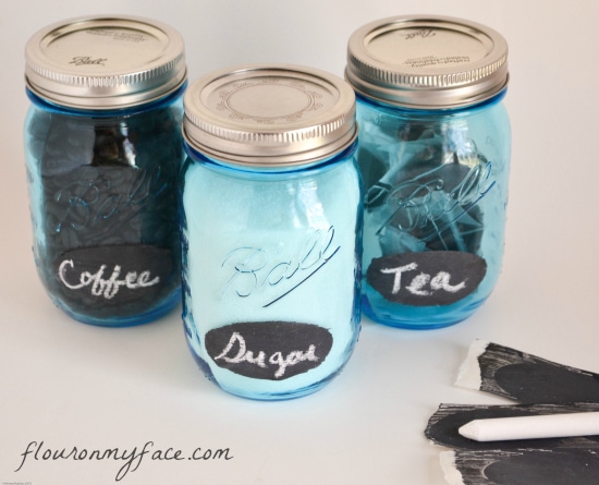 Easy DIY Chalkboard Labels-Flour On My Face