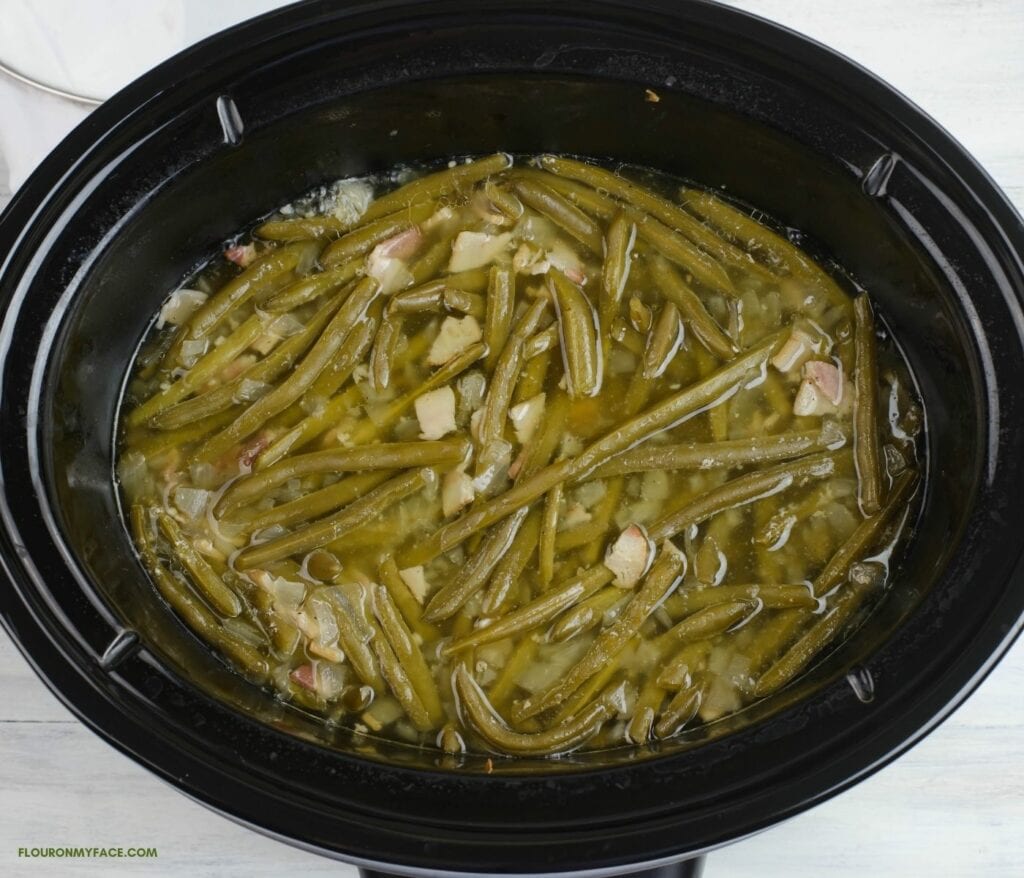 Easy Crock Pot Green BeansFlour On My Face