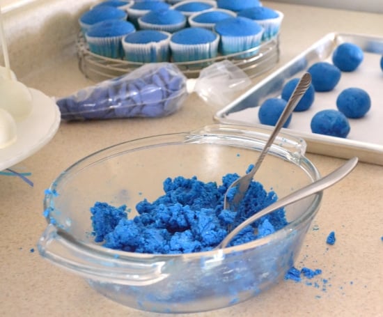 Cake Pops, DEEP Blue, DEEP BLUE Book Party