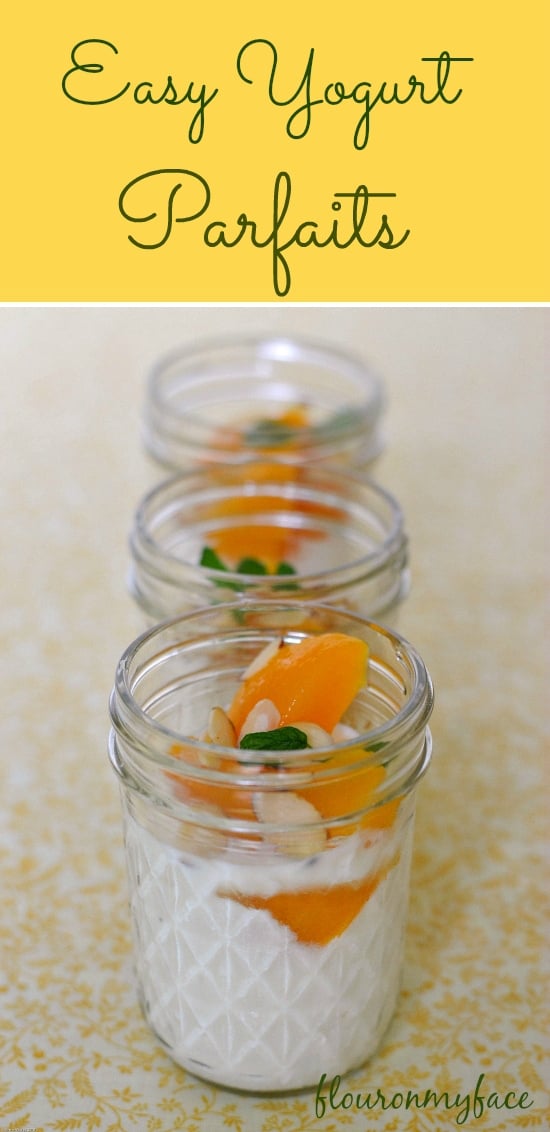 easy yogurt parfaits, Dole Fruit in Jar, yogurt, breakfast ideas 