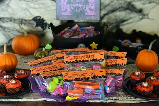 Halloween Treat Bags for the trick or treaters. on a Halloween decorated table