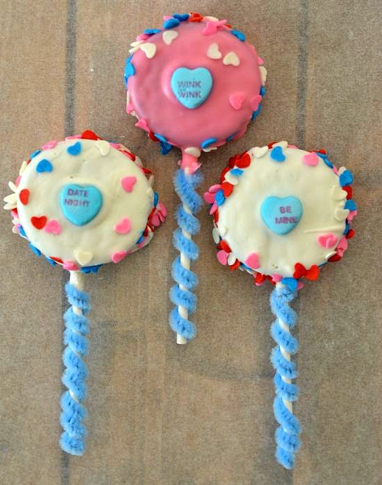 Pink and Blue OREO Cookie Pops