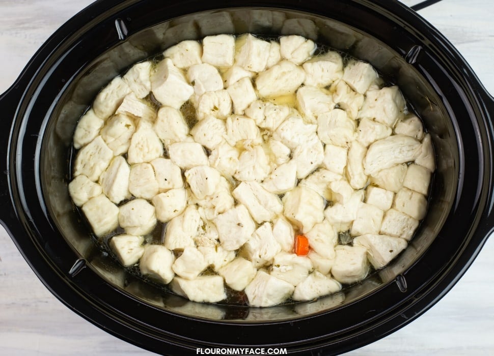 Easy Crock Pot Chicken And Dumplings Flour On My Face