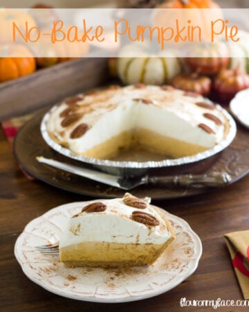 Easy No-Bake Pumpkin Pie recipe saves the day when your too busy during the holiday season to make a complicated dessert recipe via flouronmyface.com