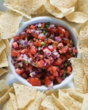 Pico de Galo recipe via flouronmyface.com