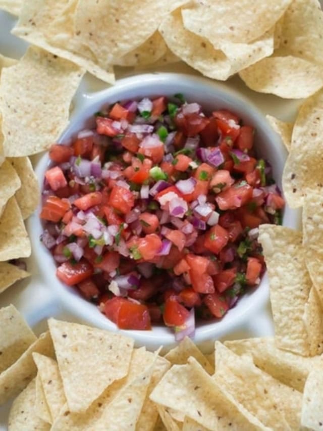 Homemade Pico de Gallo