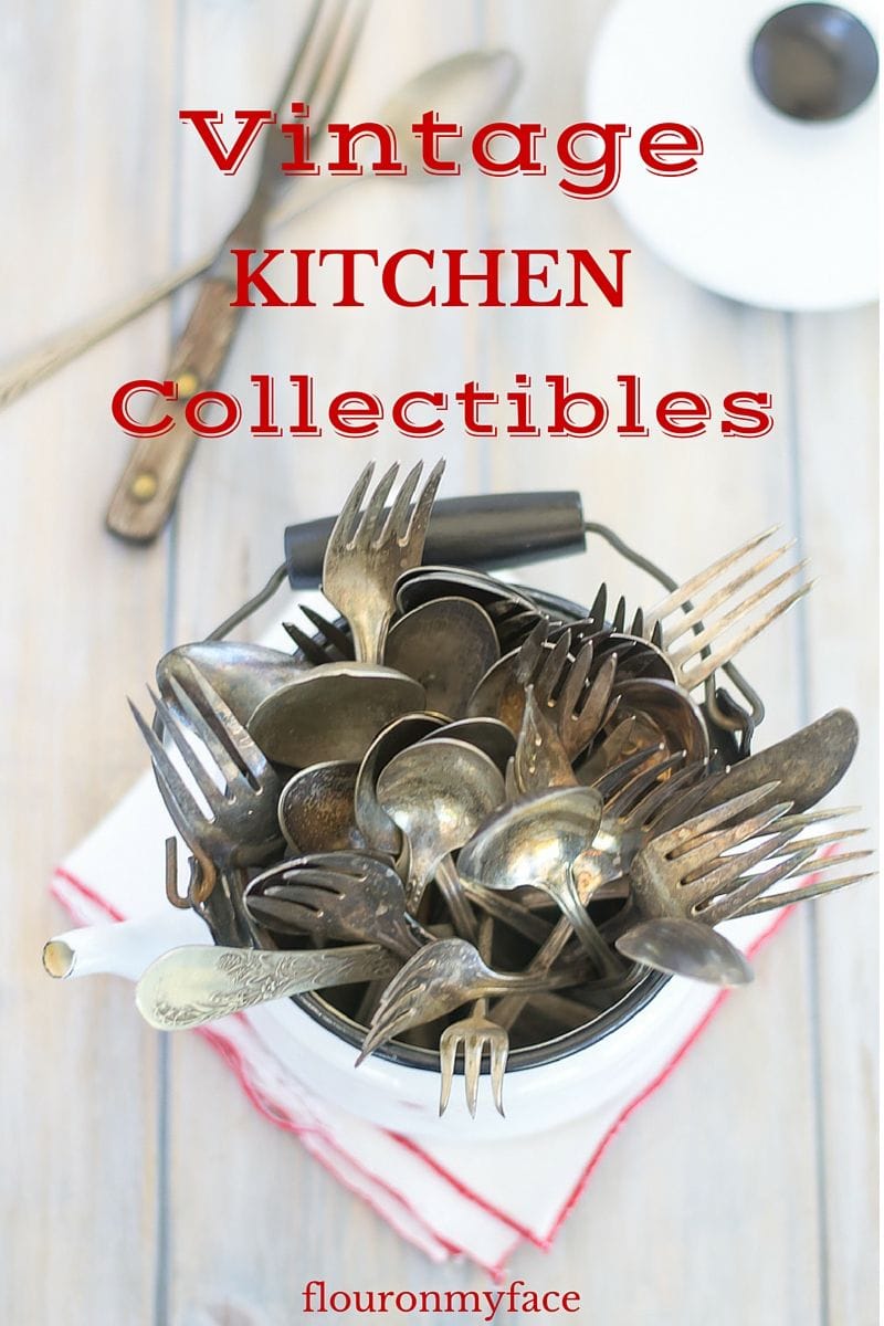 Vintage Kitchen Collectibles: 10 Vintage Collectibles for My Dream Retro Kitchen via flouronmyface.com