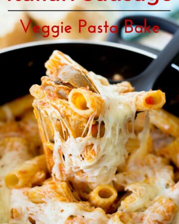 Italian Sausage Veggie Pasta Bake recipe is a perfect way to sneak those hidden vegetables in when no one is looking (AD) via flouronmyface.com