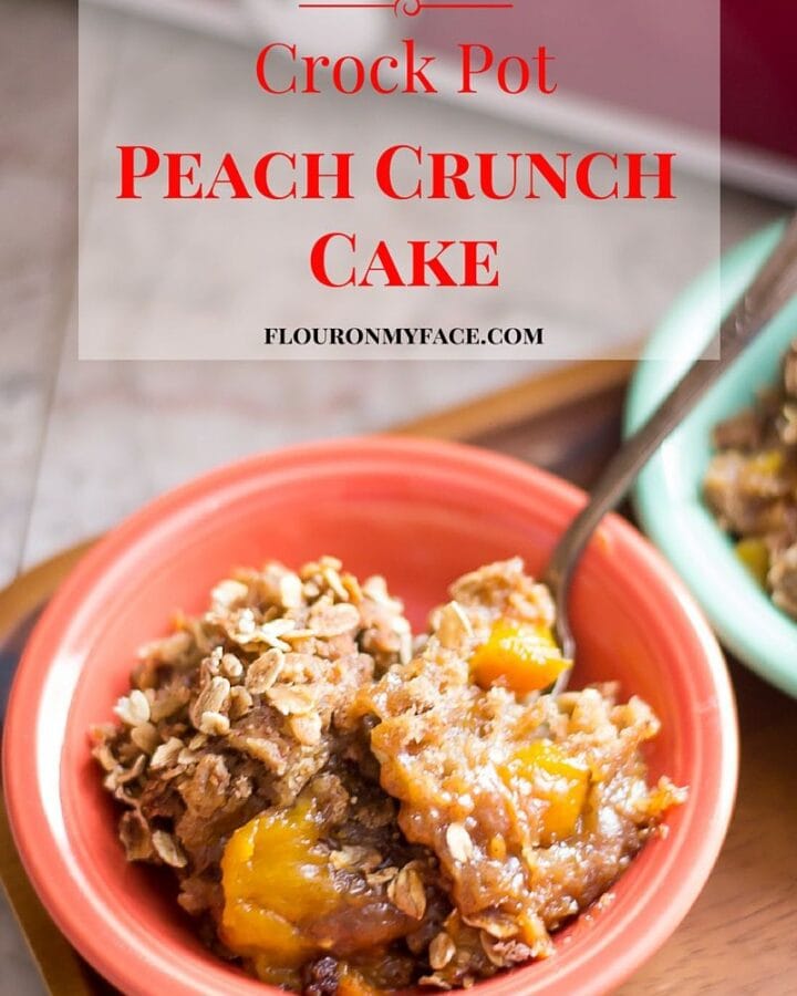 Crockpot recipe: Crock Pot Peach Crunch Cake recipe via flouronmyface.com
