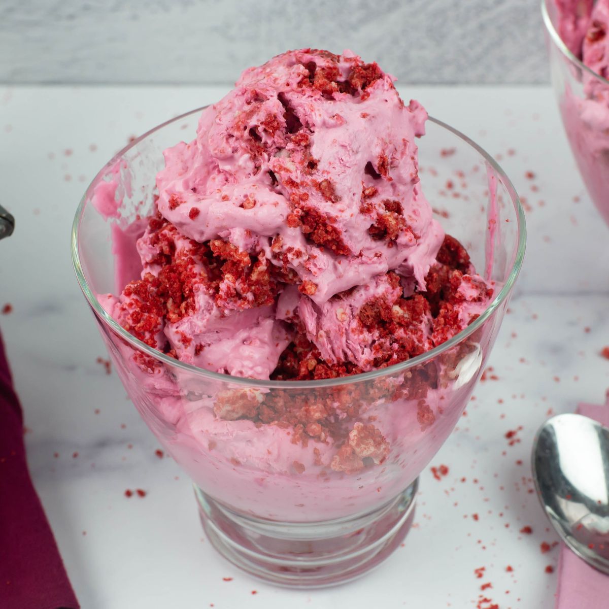 Red Velvet Ice Cream Cake (with No-Churn Homemade Ice Cream)