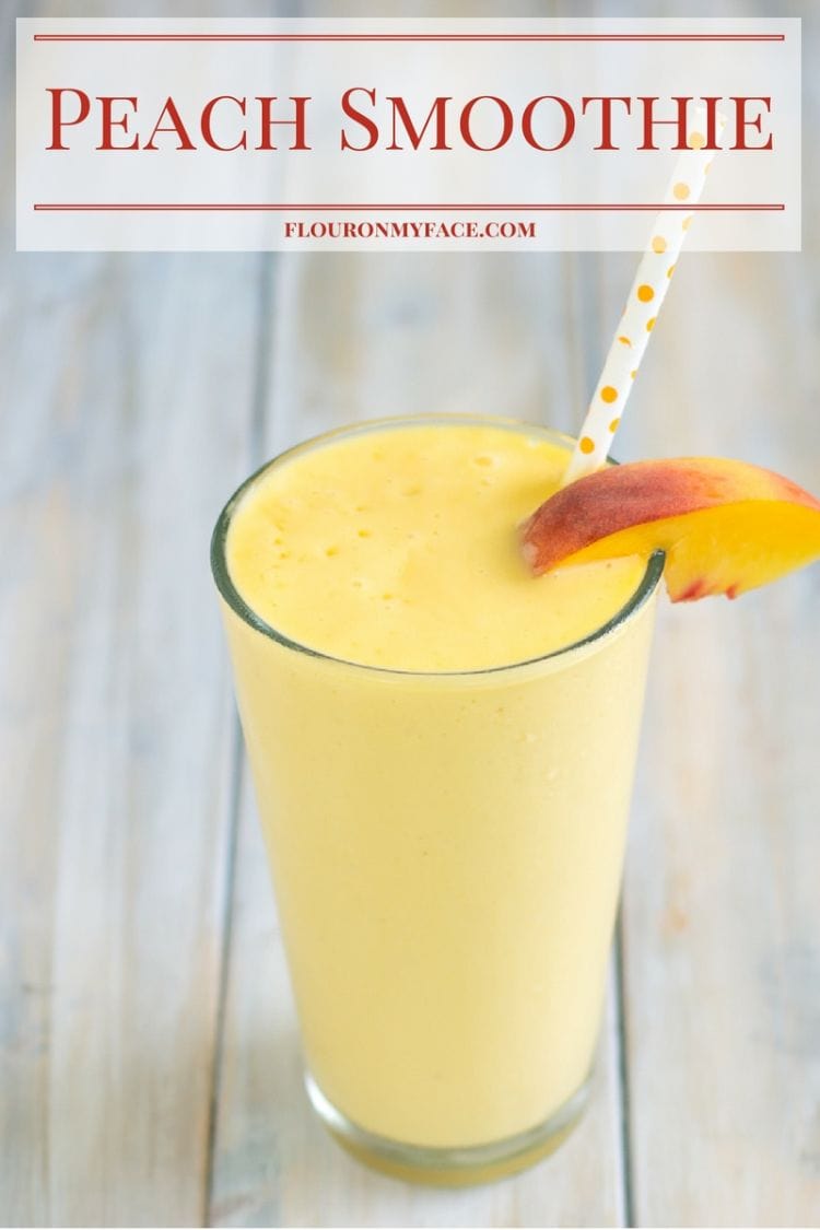 Grab up the last of summer peaches and make this easy Peach Smoothie recipe via flouronmyface.com 