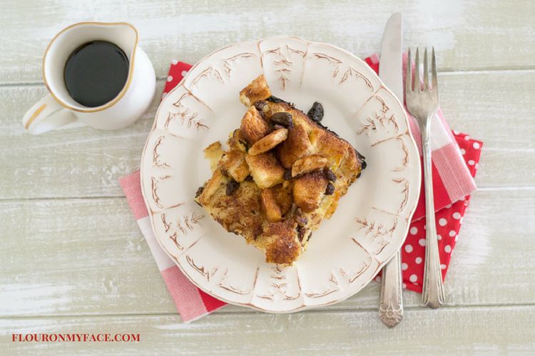 Crock Pot Slow Cooker Eggnog French Toast with maple syrup recipe via flouronmyface.com