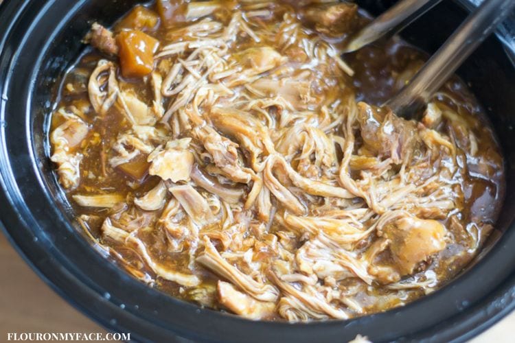 Asian Crock POt Slow Cooker Pulled Pork recipe via flouronmyface.com