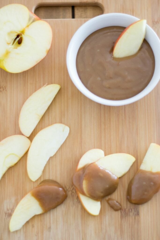 Crock Pot Caramel Dip That Clings Flour On My Face