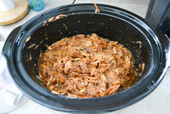 pulled pork, sandwiches, crock pot, easy family meals