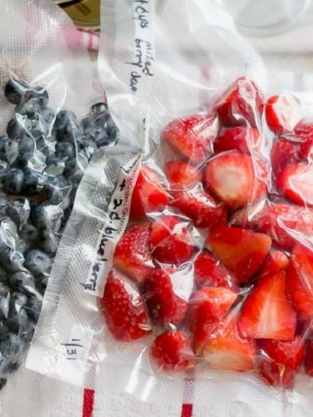 How To Freeze Any Fresh Berries