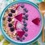 Healthy Dragon Fruit Smoothie Bowl recipe is packed full of healthy ingredients via flouronmyface.com