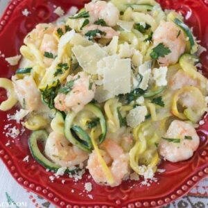 Zucchini Shrimp Scampi Alfredo is a very easy low carb shrimp recipe made with zucchini noodles.