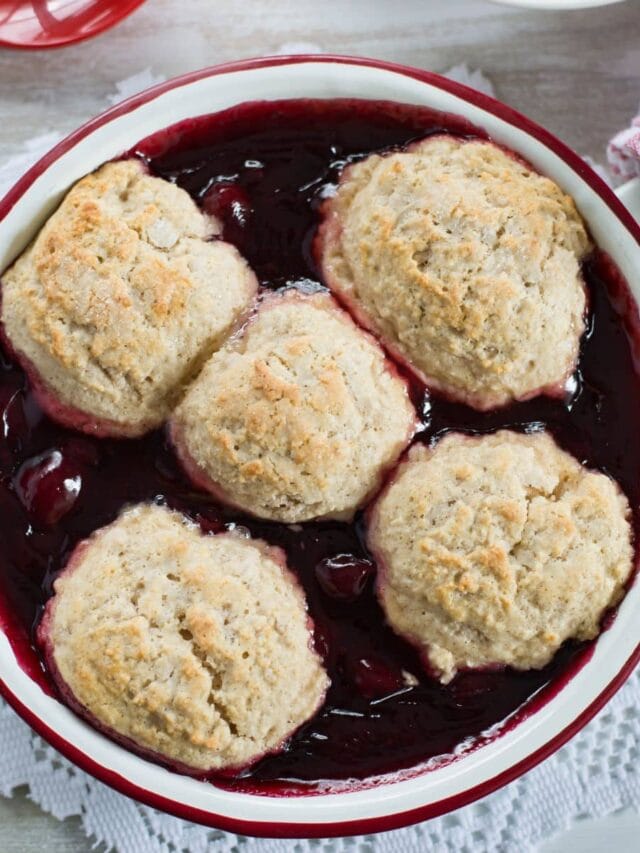 Old Fashioned Cherry Cobbler