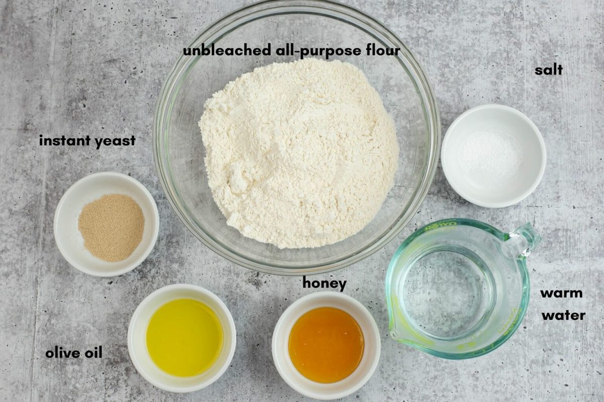 How To Make Single Serve Deep Dish Pizza - Flour On My Face