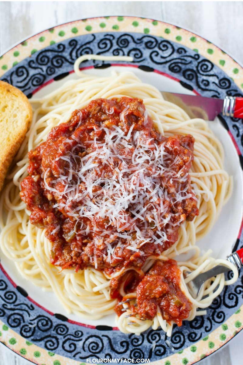 Crock Pot Spaghetti Meats Sauce recipe is a great freezer meal pasta sauce recipe that freezes well.