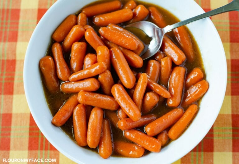 Crock Pot Glazed Carrots with Brown Sugar and Cinnamon - Flour On My Face