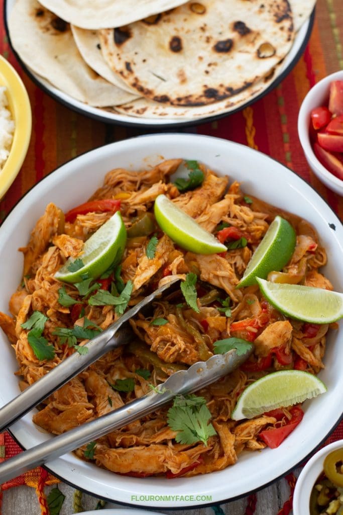 Easy Crock Pot Chicken Fajitas Recipe - Flour On My Face