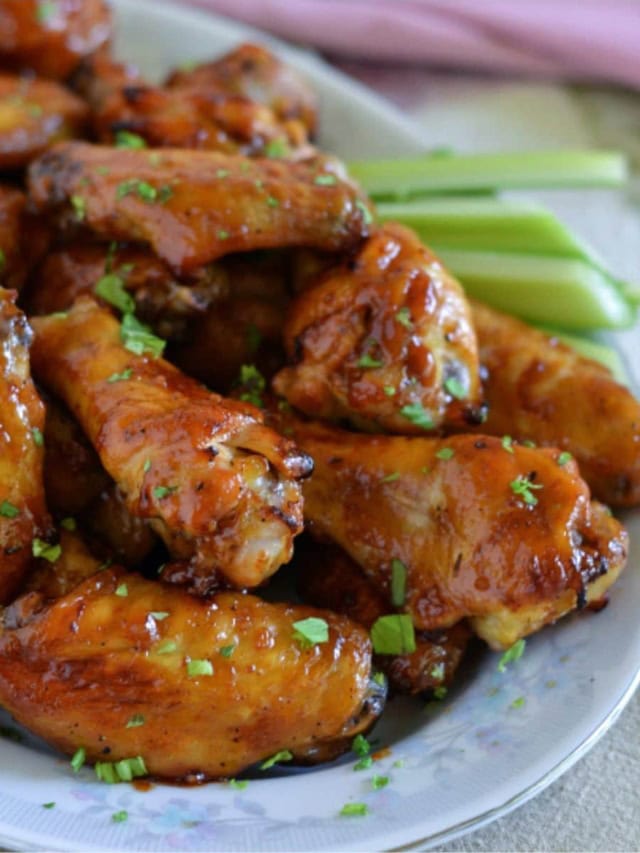 Sweet & Sticky Honey BBQ Chicken Wings