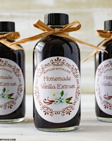 Bottled homemade vanilla extract with free printable labels