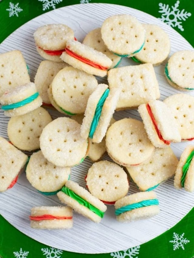 Christmas Sandwich Cookies