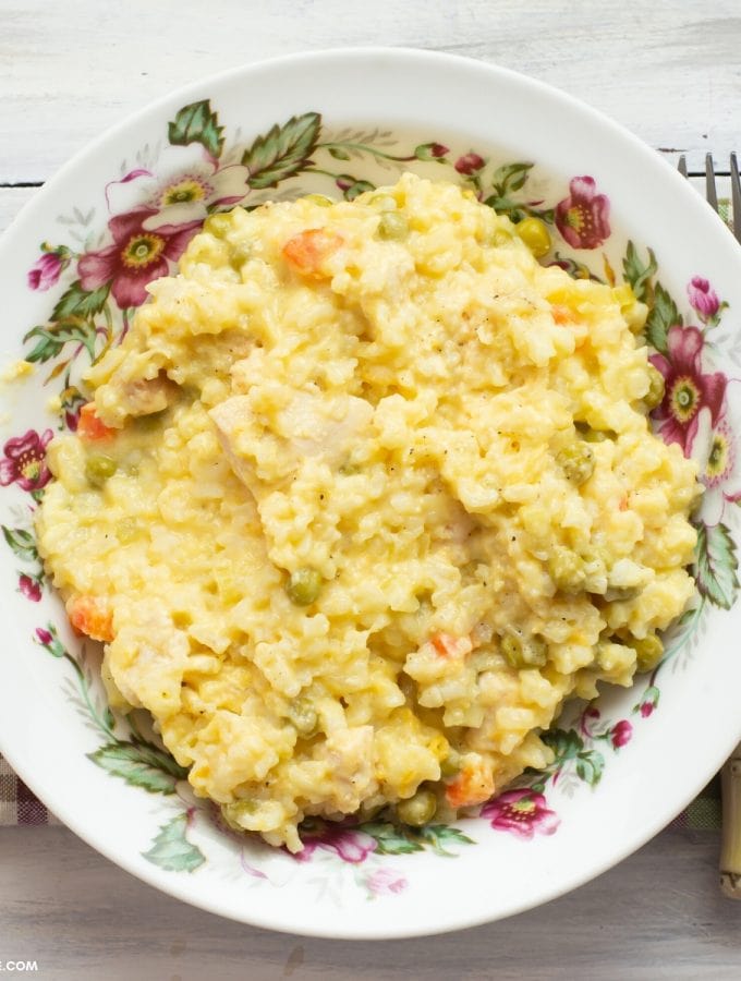 featured image a bowl of Crock Pot Creamy Chicken and Rice recipe