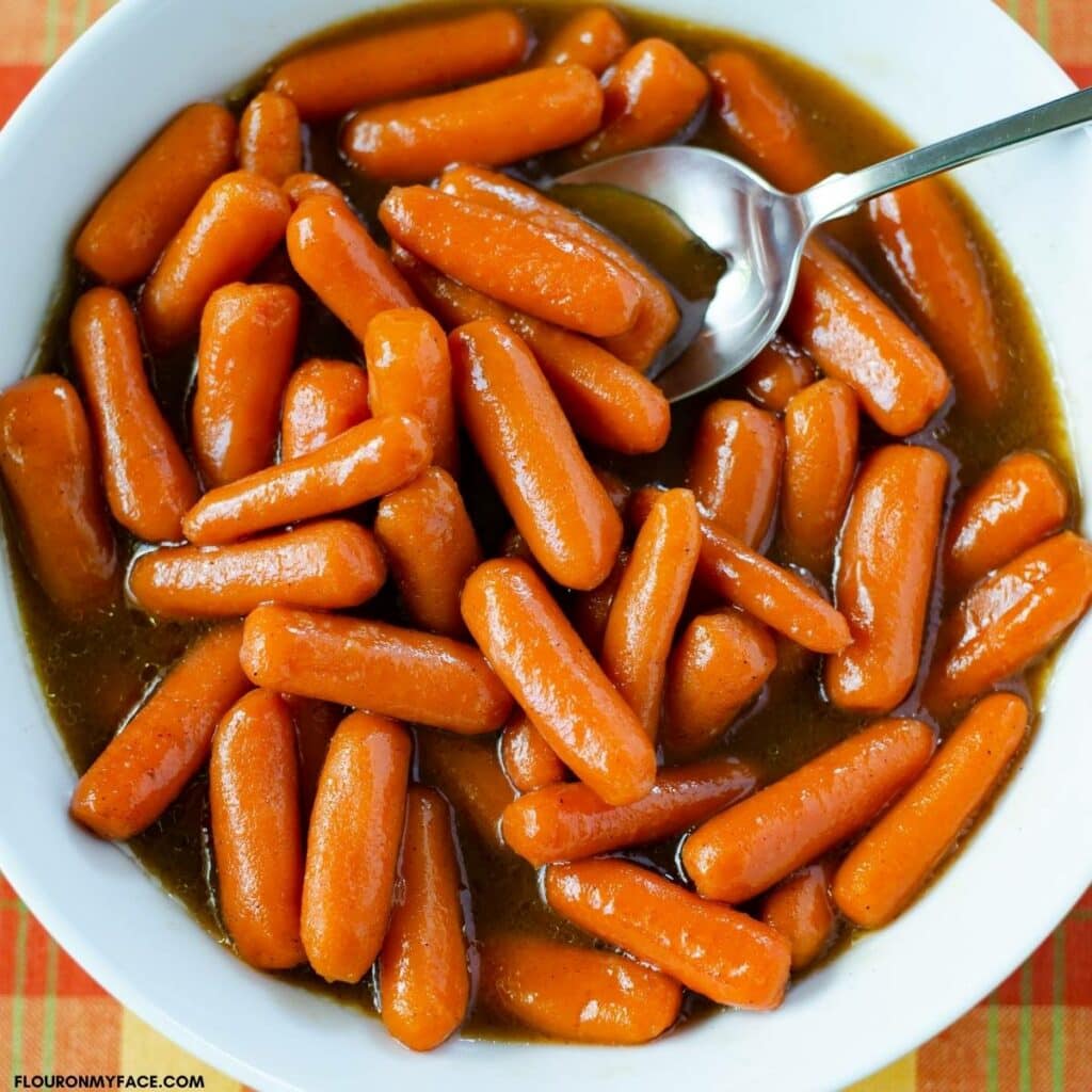 Crock Pot Glazed Carrots with Brown Sugar and Cinnamon Flour On My Face