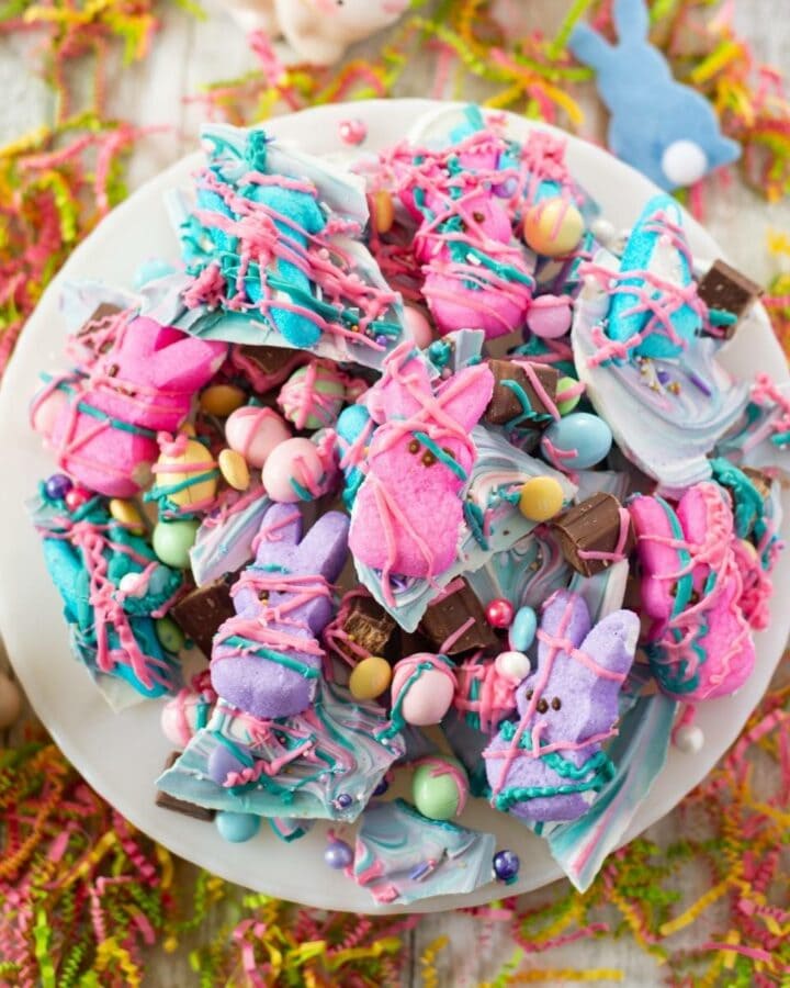 Easy Chrustmas Peppermint BarkFlour On My Face