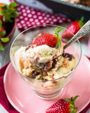Strawberry Balsamic Ice Cream in a dessert bowl.