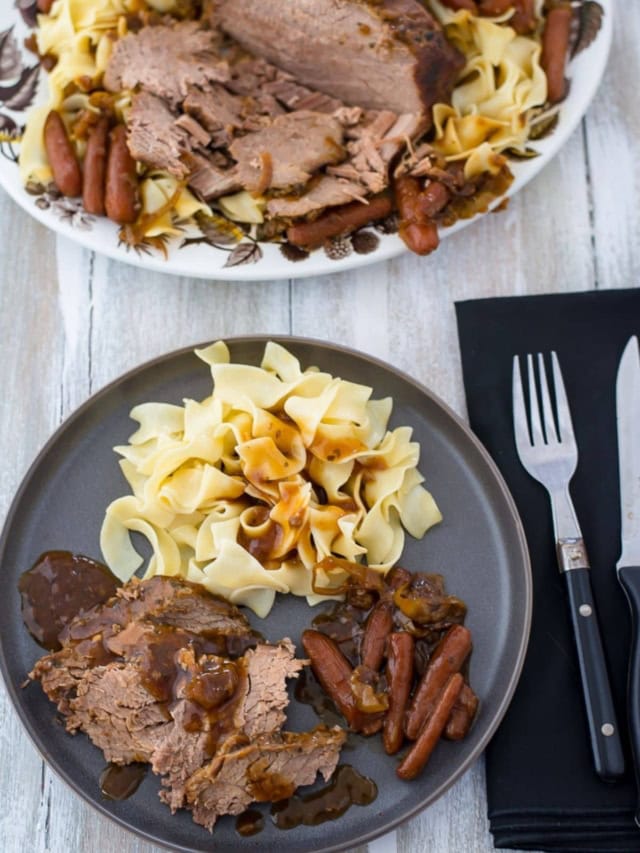 Crock Pot Mississippi Pot Roast