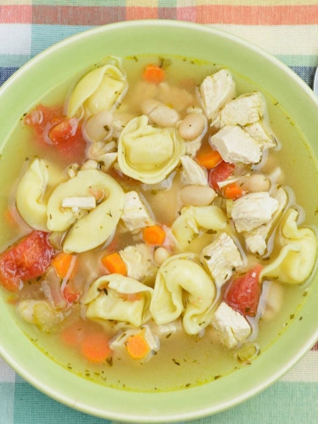 Chicken Tortellini White Bean Soup