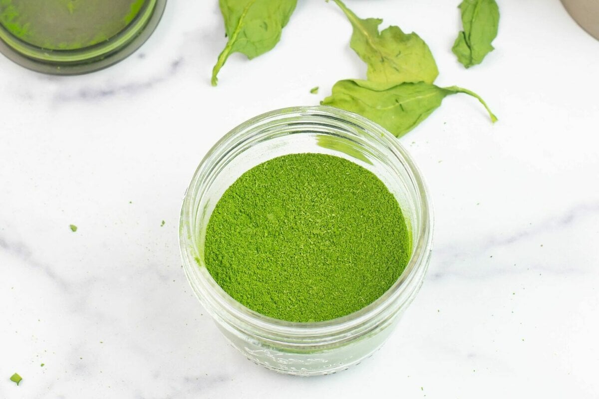 Spinac Powder How to Make Spinach Powder - Flour On My Face