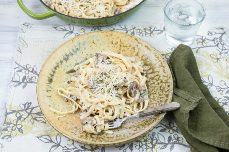 Mushroom Alfredo Sauce with Milk Flour On My Face