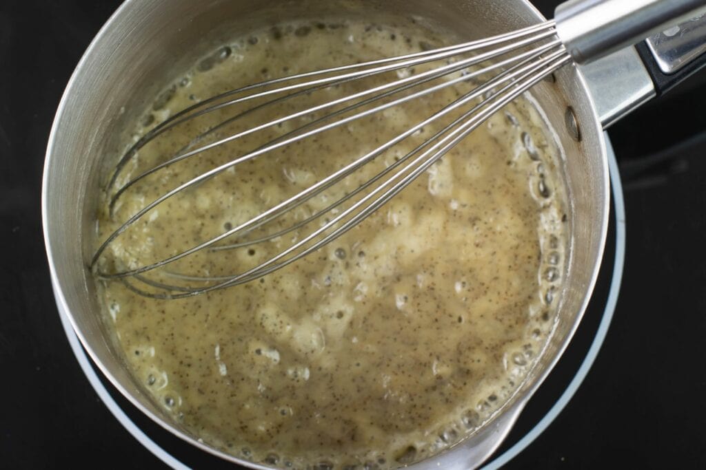 Mushroom Alfredo Sauce with Milk Flour On My Face