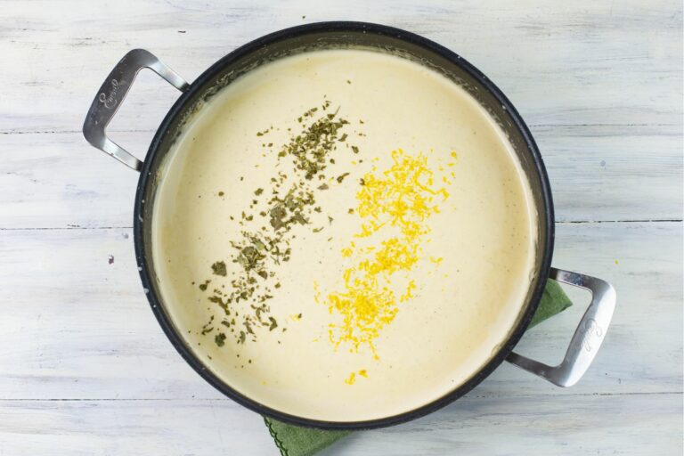 Lemon Garlic Alfredo Sauce Flour On My Face