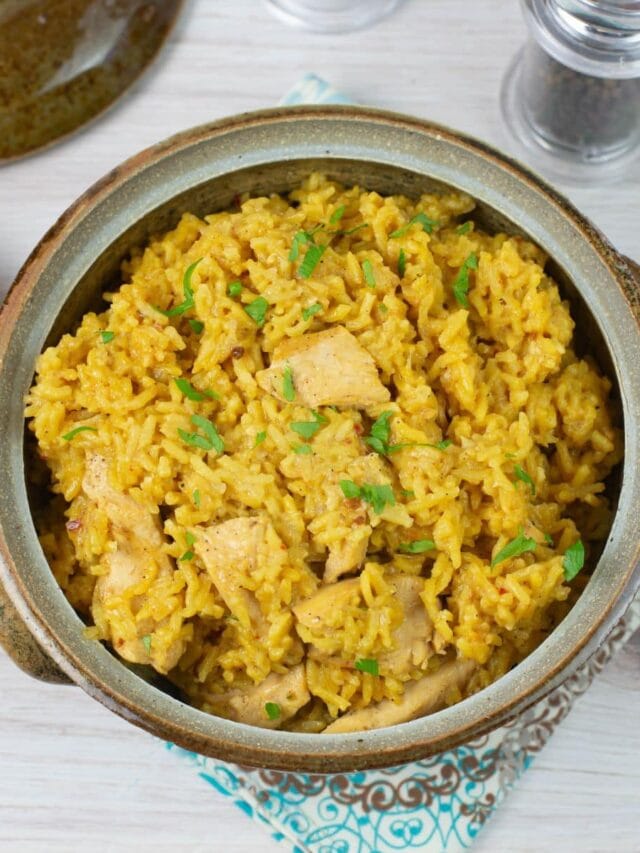 Instant Pot Chicken Yellow Rice