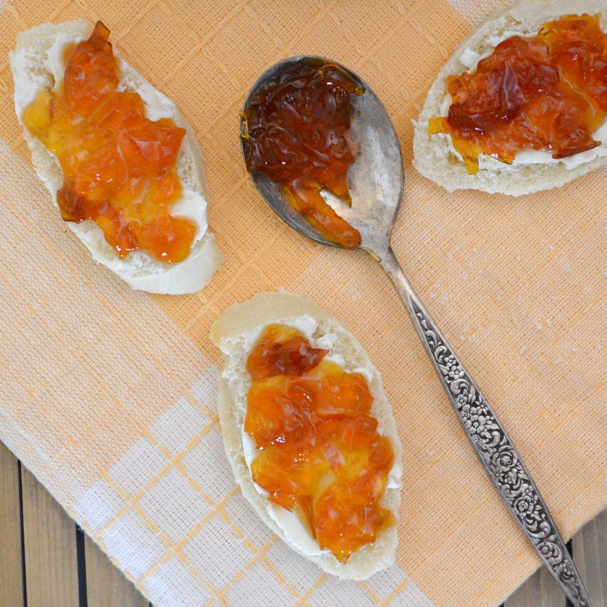 Calamondin Marmalade on toasted bread with cream cheese.